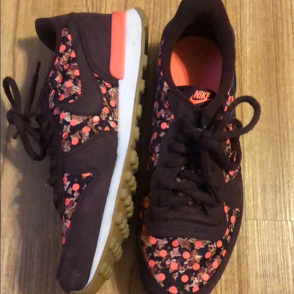 Nike Shoes - Nike Liberty of London Internationalist Sneakers